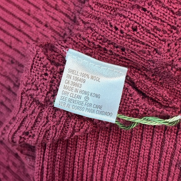 Wool Mock Neck With Dainty Details - Picture 6 of 7